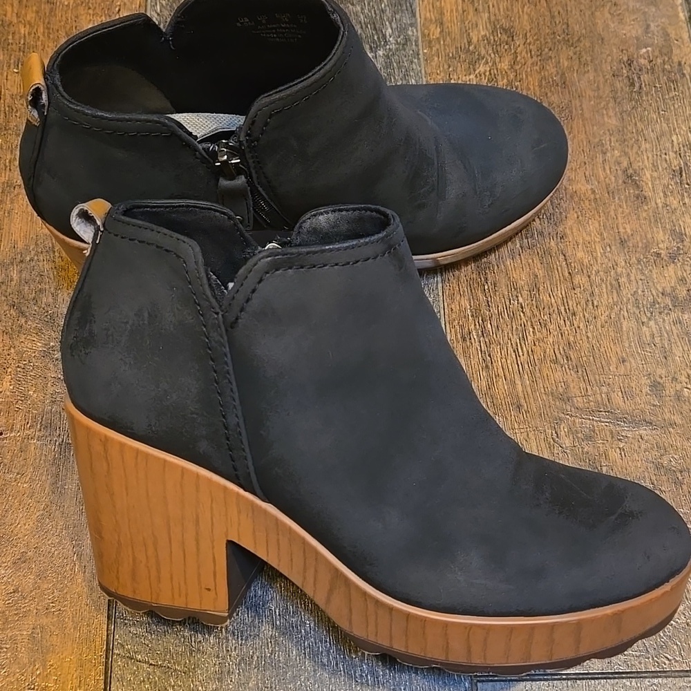 Dr. Scholll's Wild About Ankle Boots
